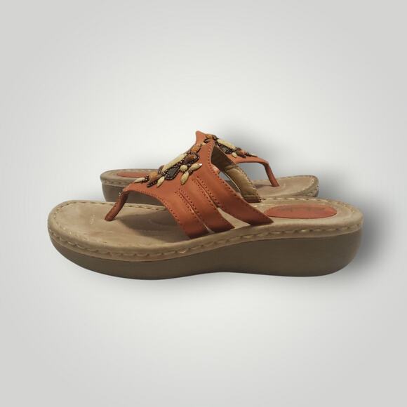 Clarks Artisan Leather Stone Thong Sandals Orange Sz 7M Boho Casual Comfort - Picture 1 of 13